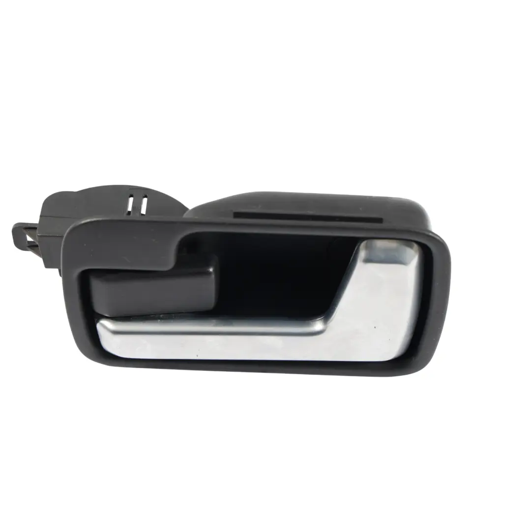 Klamka Wewnętrzna Drzwi Tylna Lewa do Land Rover Discovery 3 L319 o numerze FVC500410WWE Land Rover Discovery 3 L319 Klamka Wewnętrzna Drzwi Tylna Lewa - SKU FVC500410WWE - Numer Części FVC500410WWE