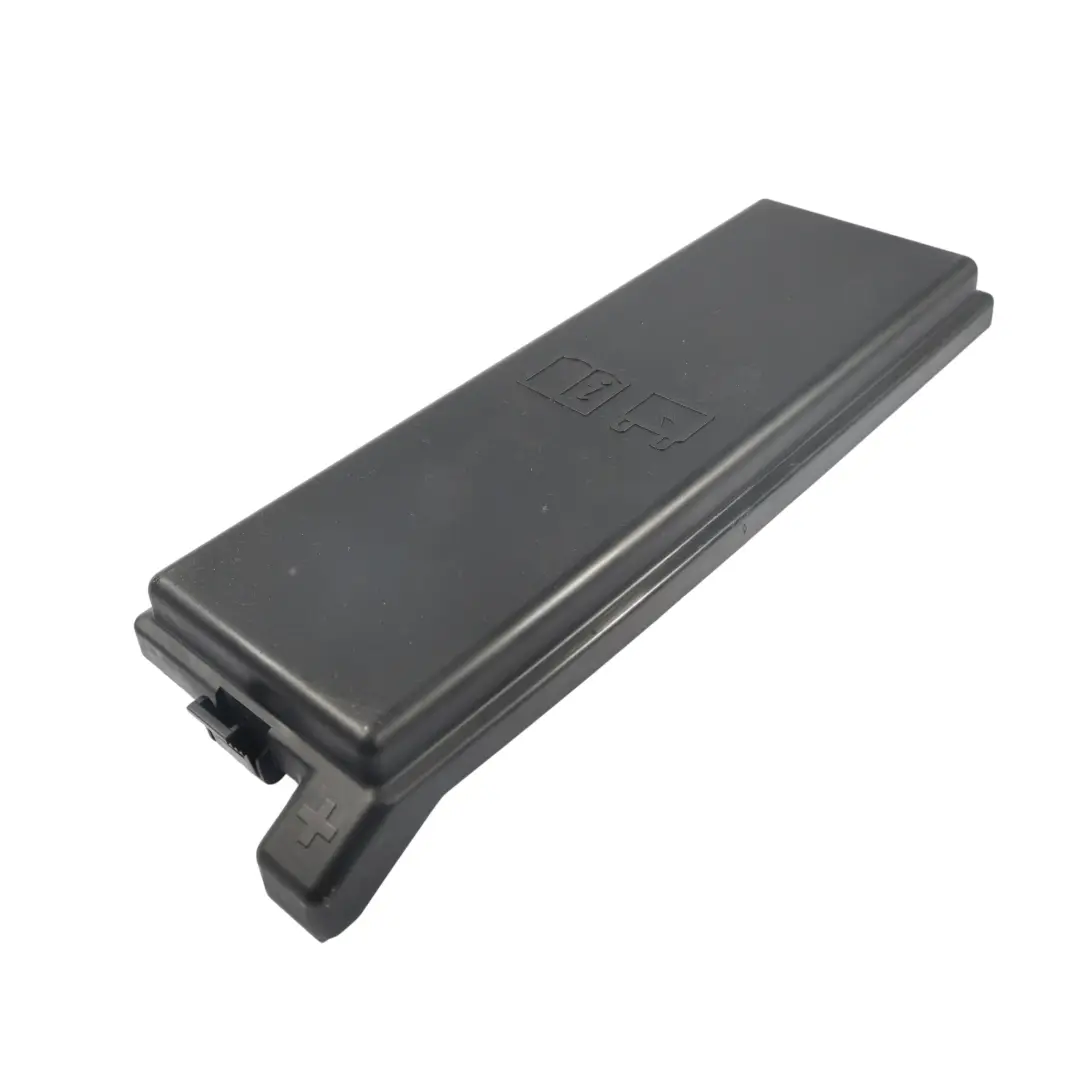 Tapa Superior Caja Fusibles para Land Rover Discovery 4 L319 con número de pieza GH22-14K016-EA Land Rover Discovery 4 L319 Tapa Superior Caja Fusibles - SKU GH22-14K016-EA - Número de pieza GH22-14K016-EA