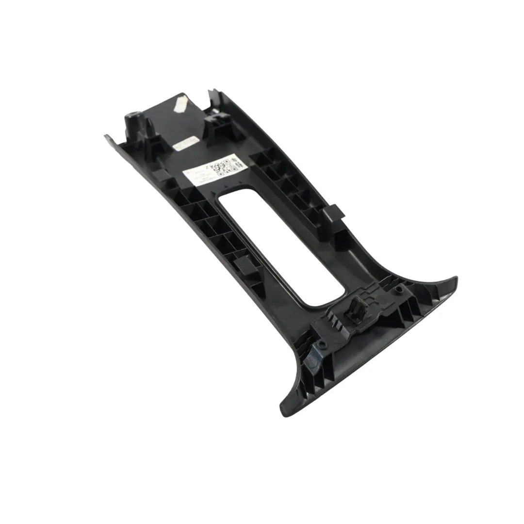 MK8 Rivestimento Colonna Montante B Sinistro per Ford Fiesta con numero di parte H1BB-A24583-AEW Ford Fiesta MK8 Rivestimento Colonna Montante B Sinistro - SKU H1BB-A24583-AEW - Numero di parte H1BB-A24583-AEW
