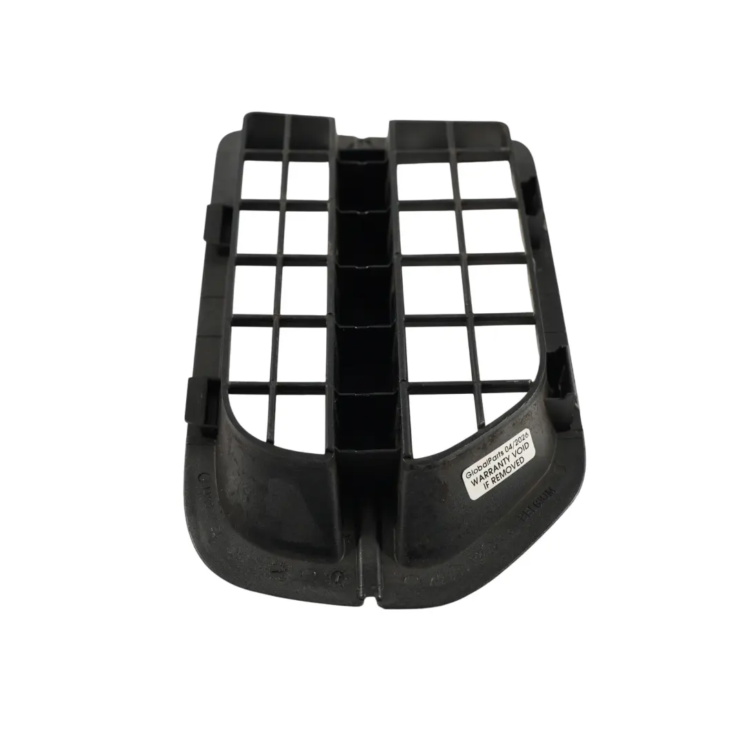 Grille Insert Aile Avant Droit pour Land Rover Discovery 3 L319 à propos du numéro de pièce JAK000064 Land Rover Discovery 3 L319 Grille Insert Aile Avant Droit - SKU JAK000064 - Numéro de pièce JAK000064