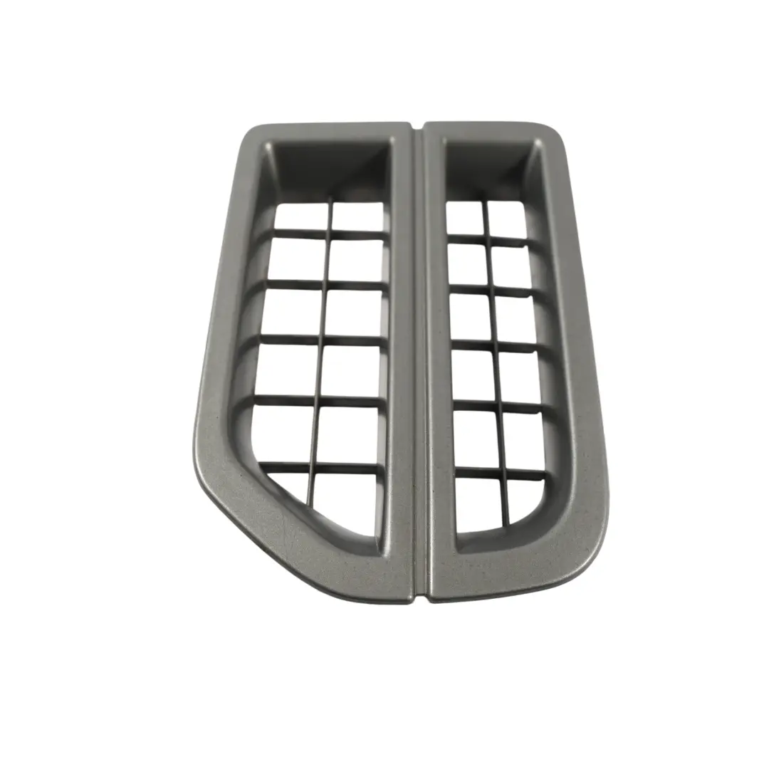 Griglia Inserto Parafango Anteriore Destro per Land Rover Discovery 3 L319 con numero di parte JAK000064 Land Rover Discovery 3 L319 Griglia Inserto Parafango Anteriore Destro - SKU JAK000064 - Numero di parte JAK000064