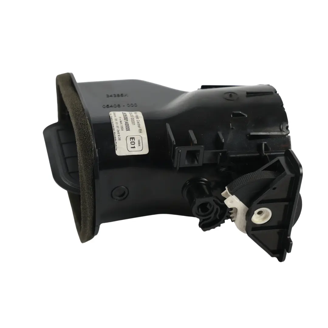 Bocchetta Aria Cruscotto Anteriore Destra per Land Rover Discovery 3 con numero di parte JBD500140 Land Rover Discovery 3 Bocchetta Aria Cruscotto Anteriore Destra - SKU JBD500140 - Numero di parte JBD500140