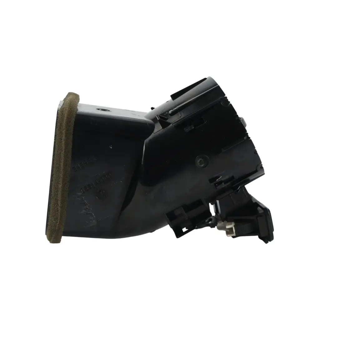 Kratka Wlotu Powietrza Prawa do Land Rover Discovery 3 L319 o numerze JBD500200 Land Rover Discovery 3 L319 Kratka Wlotu Powietrza Prawa - SKU JBD500200 - Numer Części JBD500200