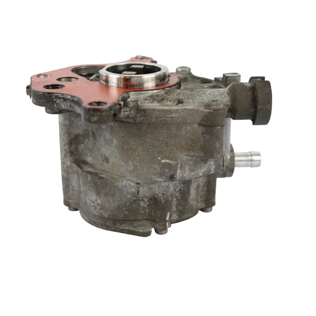 Vacuum Pump 3.6 TDV8 Diesel 6H4Q-2A451-BA to Land Rover Range Rover L322 with Part number LR001852 Land Rover Range Rover L322 Vacuum Pump 3.6 TDV8 Diesel 6H4Q-2A451-BA - SKU LR001852 - Part number LR001852