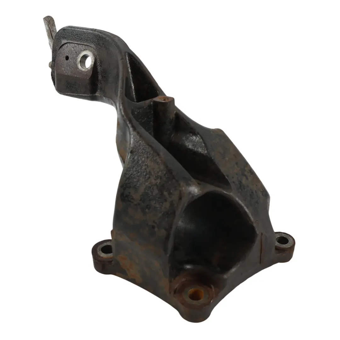 Range Rover L322 Soporte Motor Izquierdo 3.6 TDV8 6H43-6061-AB - SKU LR006583 - Número de pieza LR006583