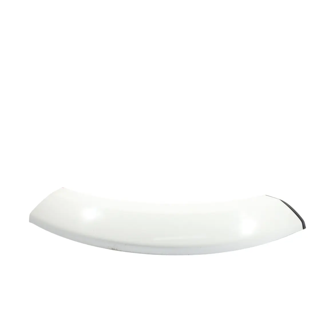 Arch Trim Rear Right O/S White 867 to Land Rover Discovery 4 L319 Wheel with Part number LR010629 Land Rover Discovery 4 L319 Wheel Arch Trim Rear Right O/S White 867 - SKU LR010629-FWH - Part number LR010629