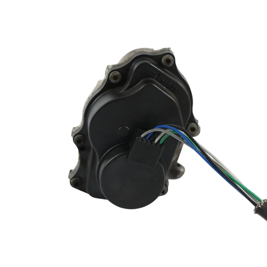 Zawór EGR Lewy 3.6 TDV8 Diesel 6H4Q-9D475-CD do Land Rover Range Rover L322 o numerze LR018322 Land Rover Range Rover L322 Zawór EGR Lewy 3.6 TDV8 Diesel 6H4Q-9D475-CD - SKU LR018322 - Numer Części LR018322