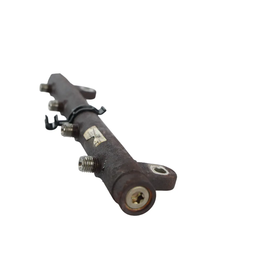 Riel Inyección Combustible Izquierdo 3.6 TDV8 6H4Q-9D280-AC para Range Rover L322 con número de pieza LR020018 Range Rover L322 Riel Inyección Combustible Izquierdo 3.6 TDV8 6H4Q-9D280-AC - SKU LR020018 - Número de pieza LR020018