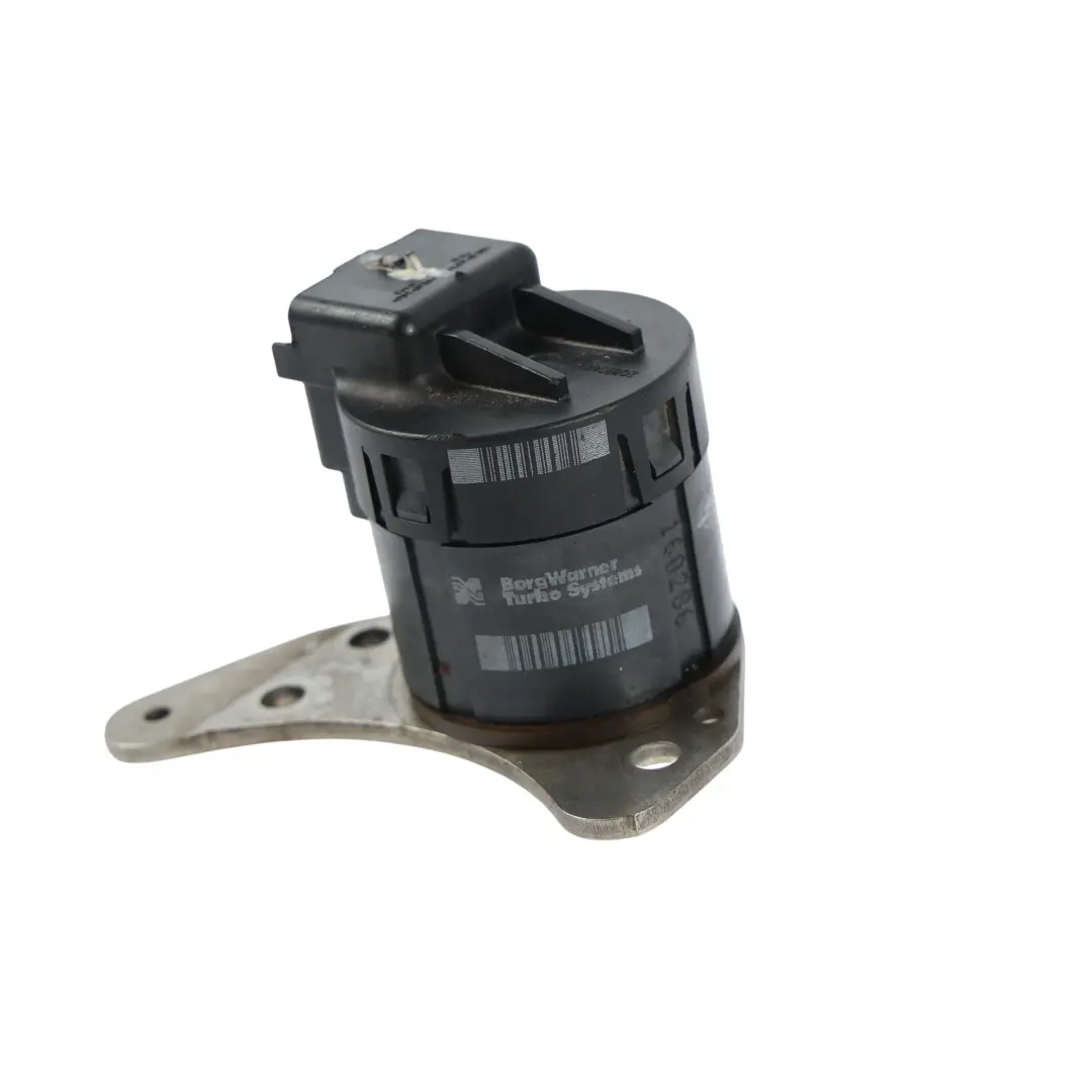 Siłownik Turbosprężarki 3.6 TDV8 Diesel do Range Rover L322 o numerze LR021046 Range Rover L322 Siłownik Turbosprężarki 3.6 TDV8 Diesel - SKU LR021046-1 - Numer Części LR021046