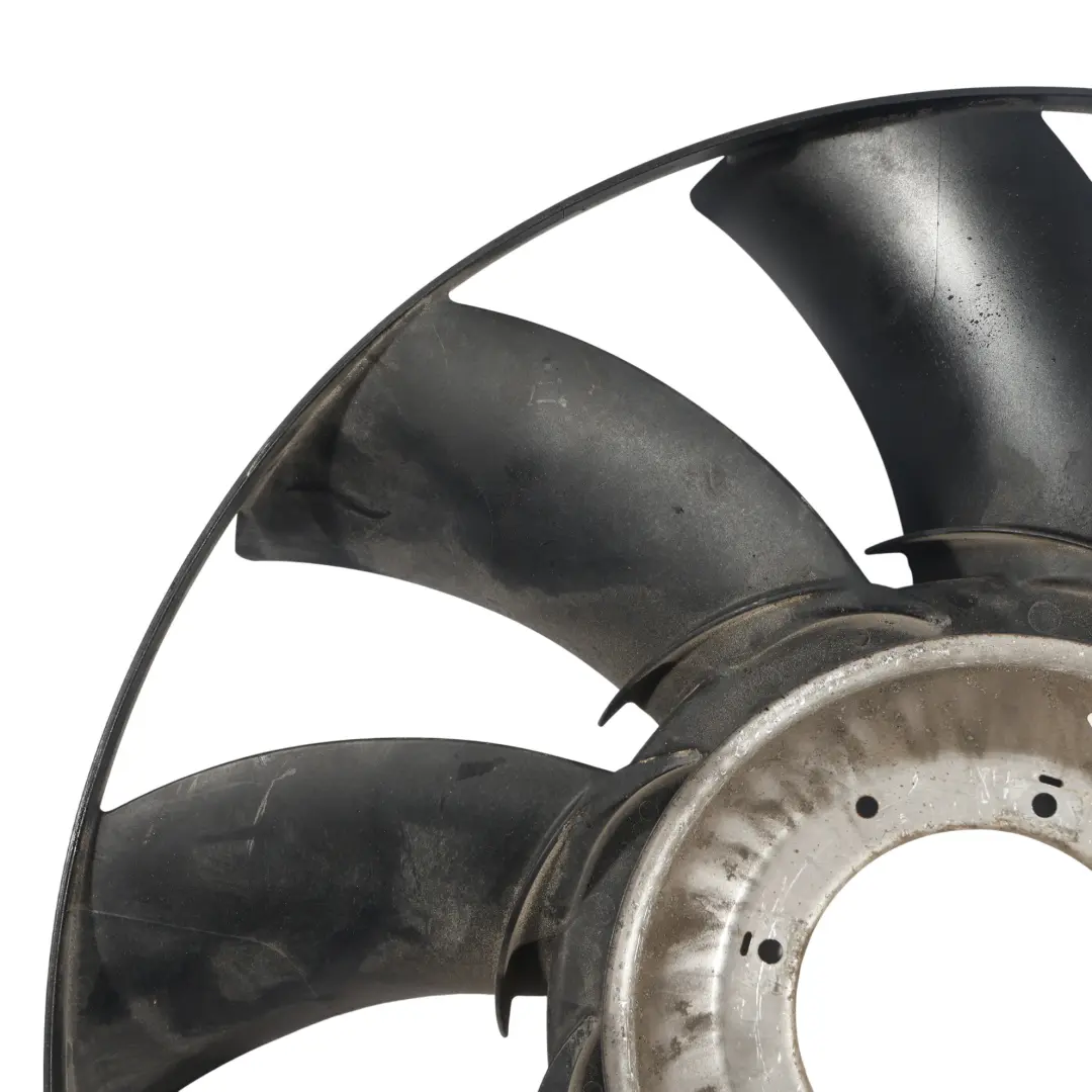 Land Rover Discovery 4 L319 Ventilateur Radiateur Moteur 3.0 TDV6 121740002 - SKU LR023392-1 - Numéro de pièce LR023392