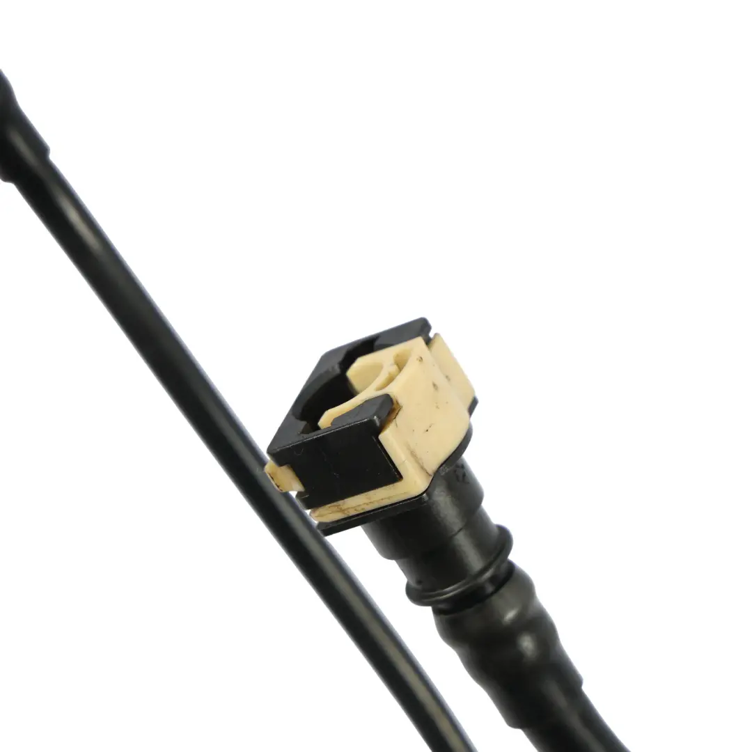 Pipe Tube Diesel BJ32-9H334-AC to Range Rover Evoque L538 Fuel Line with Part number LR027885 Range Rover Evoque L538 Fuel Line Pipe Tube Diesel BJ32-9H334-AC - SKU LR027885 - Part number LR027885