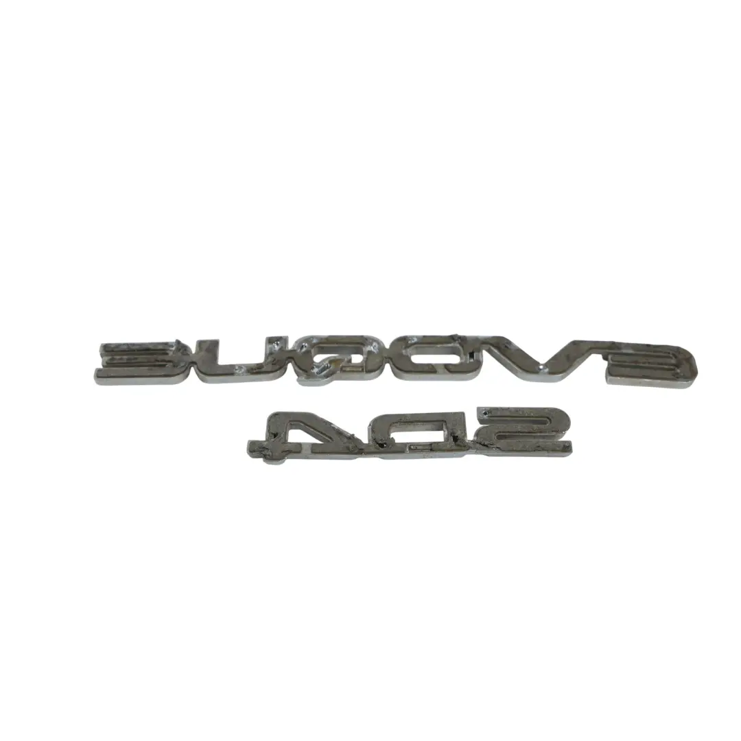 Heck Emblem Logo Schwarz für Land Rover Evoque L538 SD4 mit Teilenummer LR032334 Land Rover Evoque L538 SD4 Heck Emblem Logo Schwarz - SKU LR032334 - Teilenummer LR032334