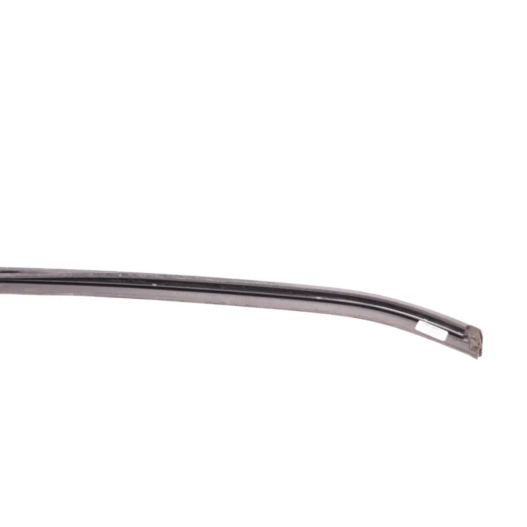 Bande Garniture Vitre Hayon Arrière BJ32-42430-AC pour Range Rover Evoque L538 à propos du numéro de pièce LR035342 Range Rover Evoque L538 Bande Garniture Vitre Hayon Arrière BJ32-42430-AC - SKU LR035342 - Numéro de pièce LR035342