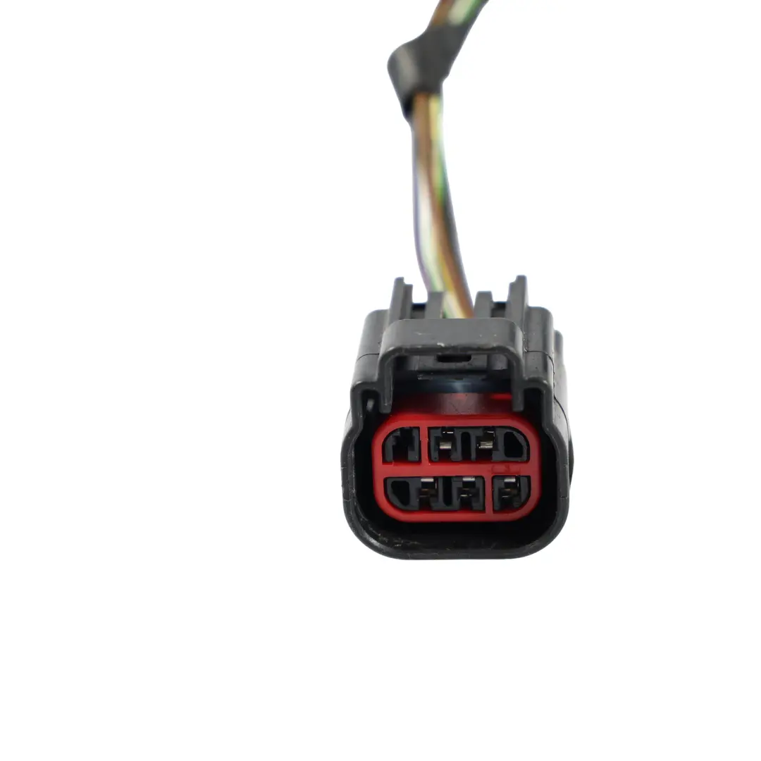 Range Rover Evoque L538 Conector Cable Luz Trasera Derecha - SKU LR037710-2 - Número de pieza LR037710