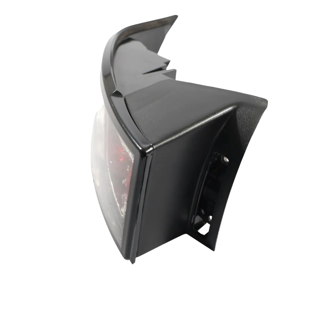 Feu Arrière Gauche pour Land Rover Evoque L538 à propos du numéro de pièce LR037711 Land Rover Evoque L538 Feu Arrière Gauche - SKU LR037711-1 - Numéro de pièce LR037711