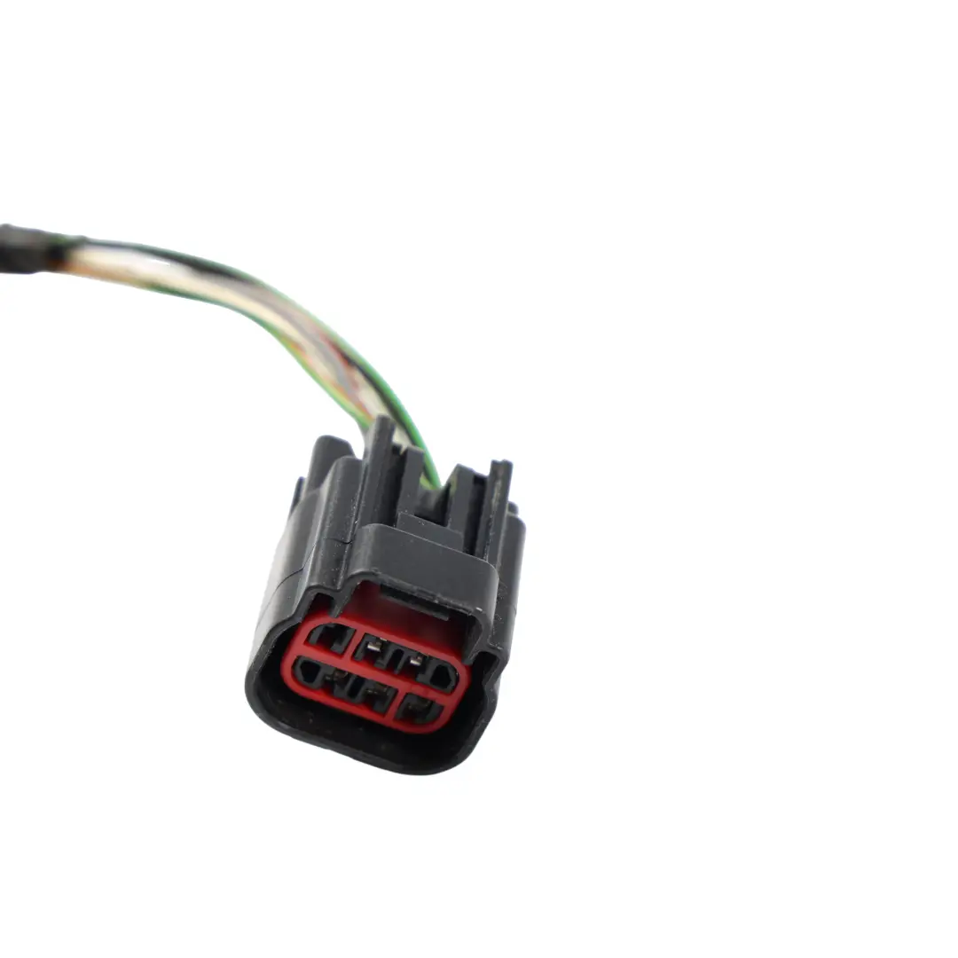 Connecteur Câble Feu Arrière Gauche pour Range Rover Evoque L538 à propos du numéro de pièce LR037711 Range Rover Evoque L538 Connecteur Câble Feu Arrière Gauche - SKU LR037711-2 - Numéro de pièce LR037711