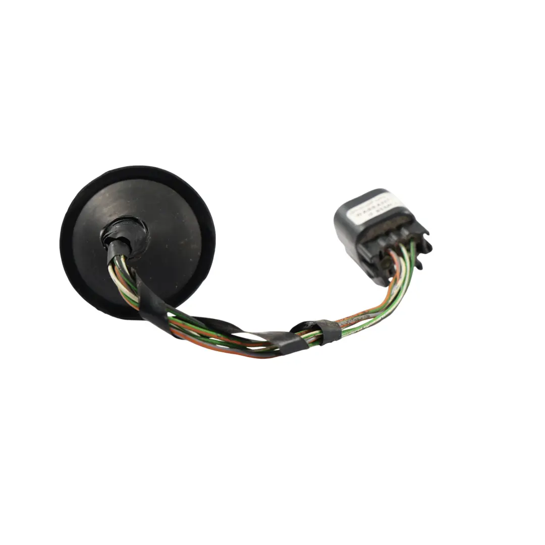 Connecteur Câble Feu Arrière Gauche pour Range Rover Evoque L538 à propos du numéro de pièce LR037711 Range Rover Evoque L538 Connecteur Câble Feu Arrière Gauche - SKU LR037711-2 - Numéro de pièce LR037711