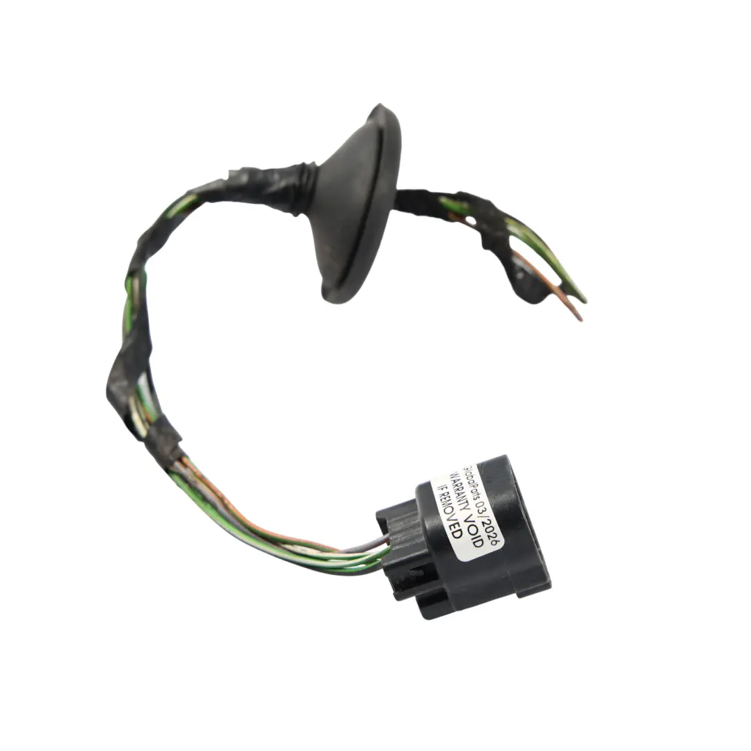 Connecteur Câble Feu Arrière Gauche pour Range Rover Evoque L538 à propos du numéro de pièce LR037711 Range Rover Evoque L538 Connecteur Câble Feu Arrière Gauche - SKU LR037711-2 - Numéro de pièce LR037711