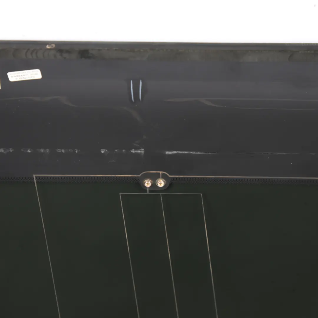 Quarter Window Tinted Rear Right O/S CH22-29710-KB to Land Rover Discovery L319 with Part number LR039048 Land Rover Discovery L319 Quarter Window Tinted Rear Right O/S CH22-29710-KB - SKU LR039048 - Part number LR039048