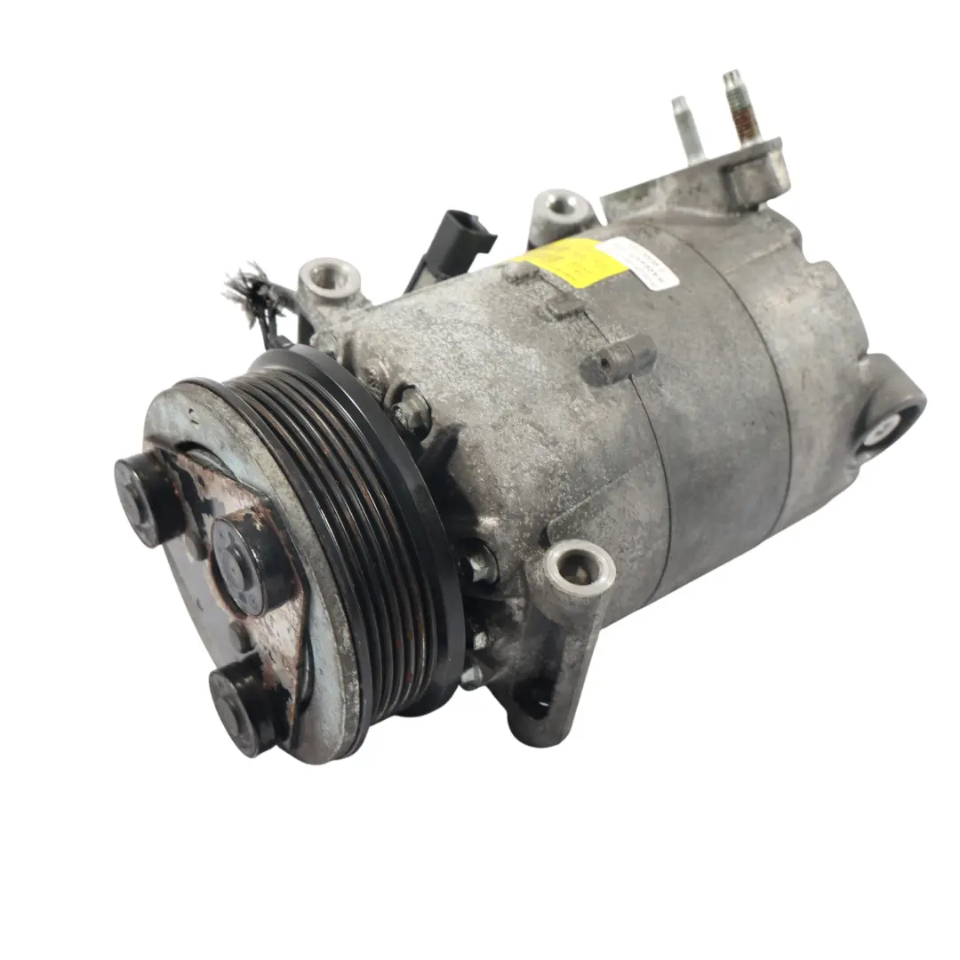 Land Rover Evoque Compresseur Clim 2.2L Diesel AV6N-19D629-BC - SKU LR041117 - Numéro de pièce LR041117