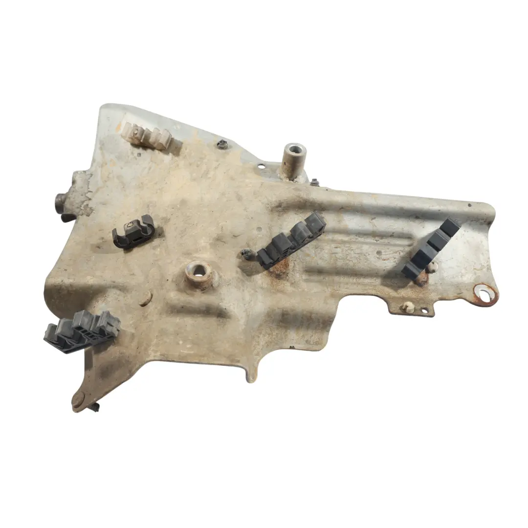 Kraftstoff Rohr Schutz CH22-9H334-AG für Land Rover Discovery 4 L319 mit Teilenummer LR047212 Land Rover Discovery 4 L319 Kraftstoff Rohr Schutz CH22-9H334-AG - SKU LR047212 - Teilenummer LR047212