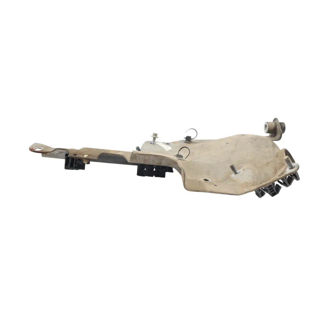 Land Rover Discovery 4 L319 Cubierta Manguera Combustible CH22-9H334-AG - SKU LR047212 - Número de pieza LR047212