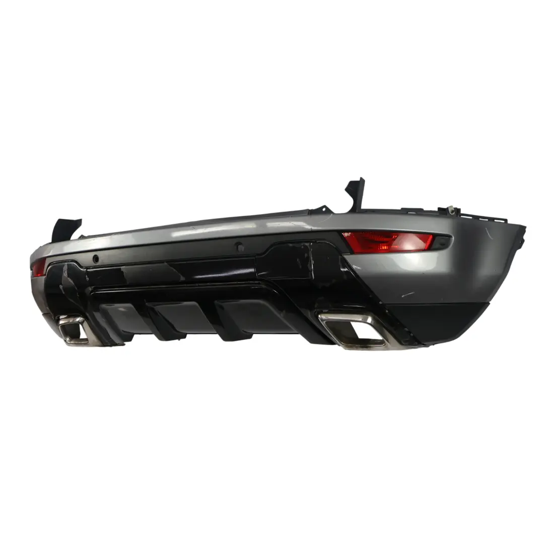 Listwa Zderzaka Tylnego Orkney Grey 949 do Range Rover Evoque L538 o numerze LR048301 Range Rover Evoque L538 Listwa Zderzaka Tylnego Orkney Grey 949 - SKU LR048301-ORK - Numer Części LR048301