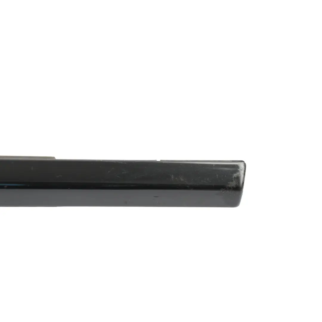 Range Rover Evoque L538 Striscia Finestrino Porta Post Sx BJ32-25597-AC - SKU LR048561 - Numero di parte LR048561