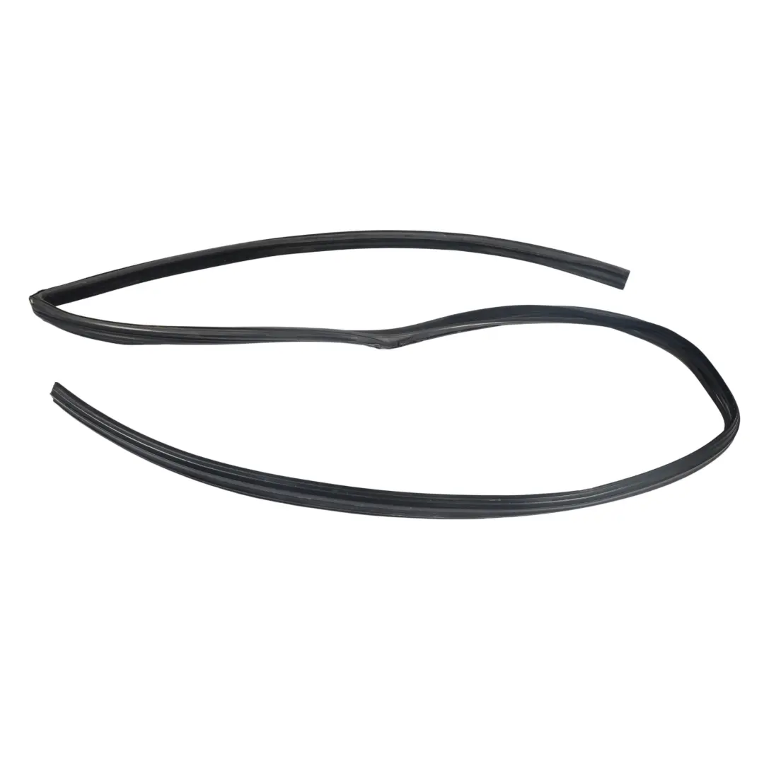 Uszczelka Szyby Drzwi Przedni Lewy do Land Rover Discovery 4 L319 o numerze LR048818 Land Rover Discovery 4 L319 Uszczelka Szyby Drzwi Przedni Lewy - SKU LR048818 - Numer Części LR048818