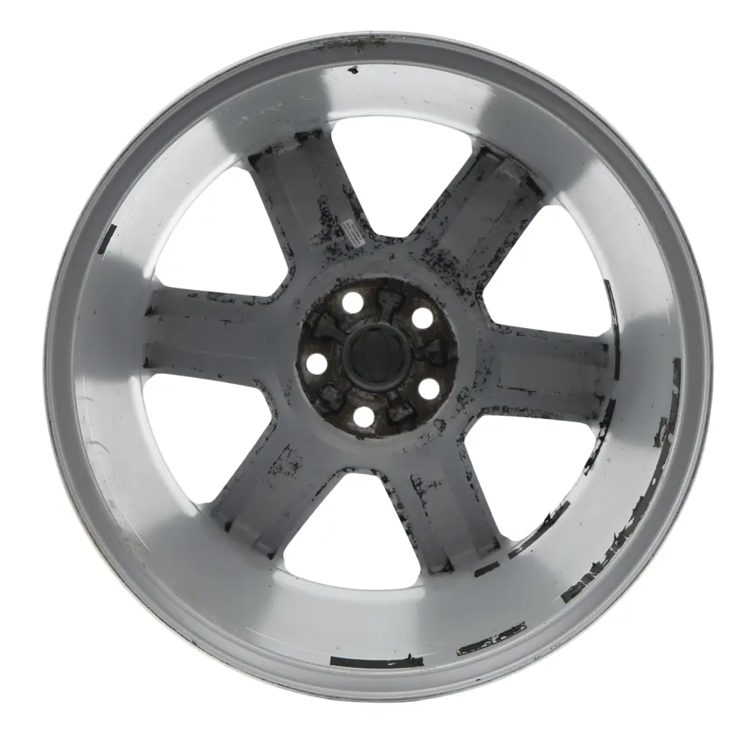 Felga Aluminiowa Srebrna 19" 8J ET45 do Range Rover Evoque L538 o numerze LR050931 Range Rover Evoque L538 Felga Aluminiowa Srebrna 19" 8J ET45 - SKU LR050931-1 - Numer Części LR050931