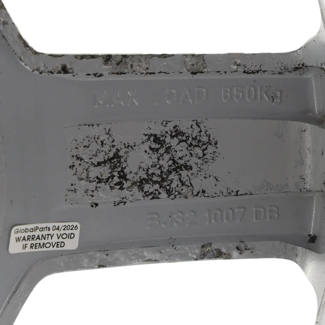 Cerchione Lega Argento 19" 8J ET45 per Range Rover Evoque L538 con numero di parte LR050931 Range Rover Evoque L538 Cerchione Lega Argento 19" 8J ET45 - SKU LR050931-2 - Numero di parte LR050931