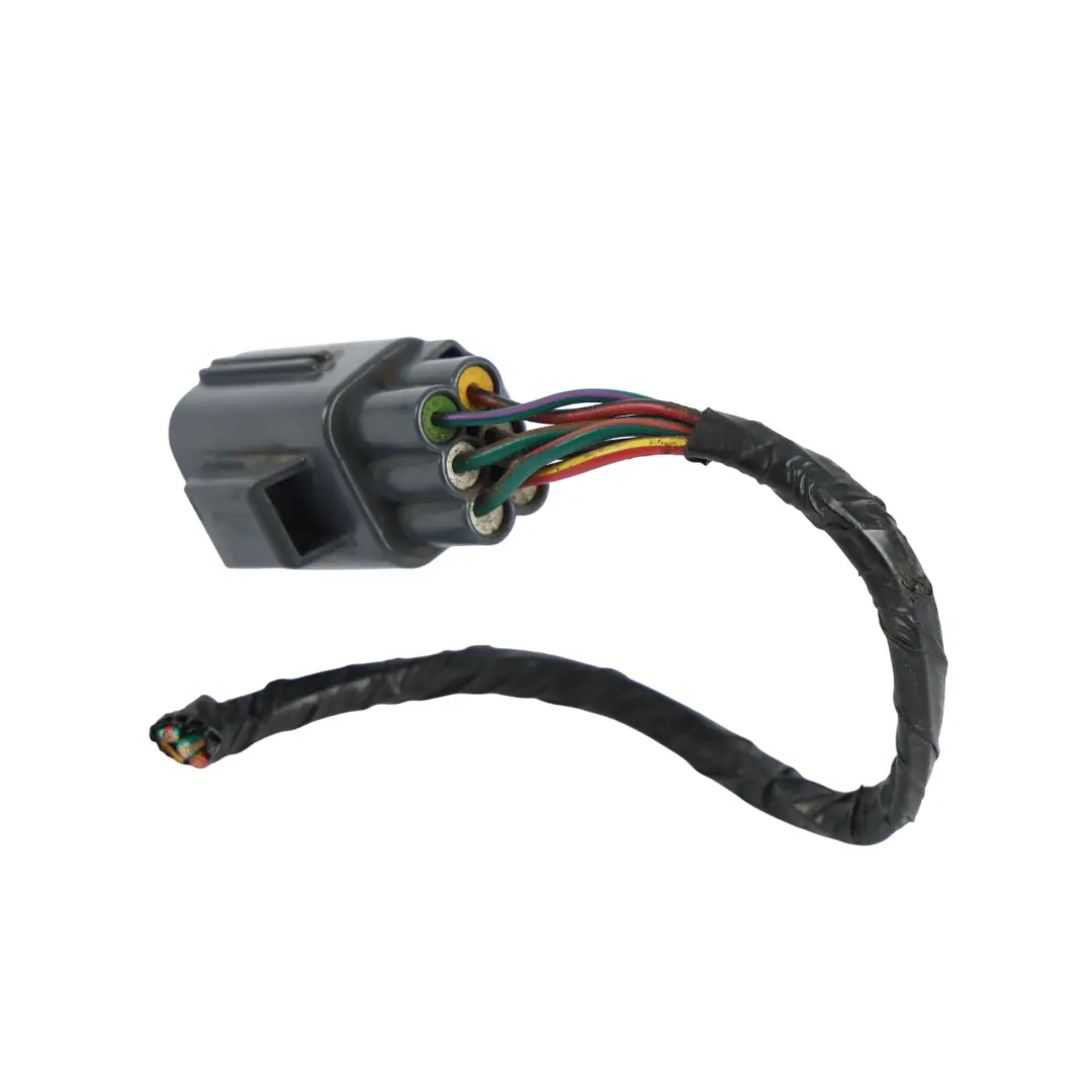 Land Rover Discovery L319 Wiązka Kabli Lampy Tylnej Lewa DH52-13405-AB - SKU LR052397-2 - Numer Części LR052397