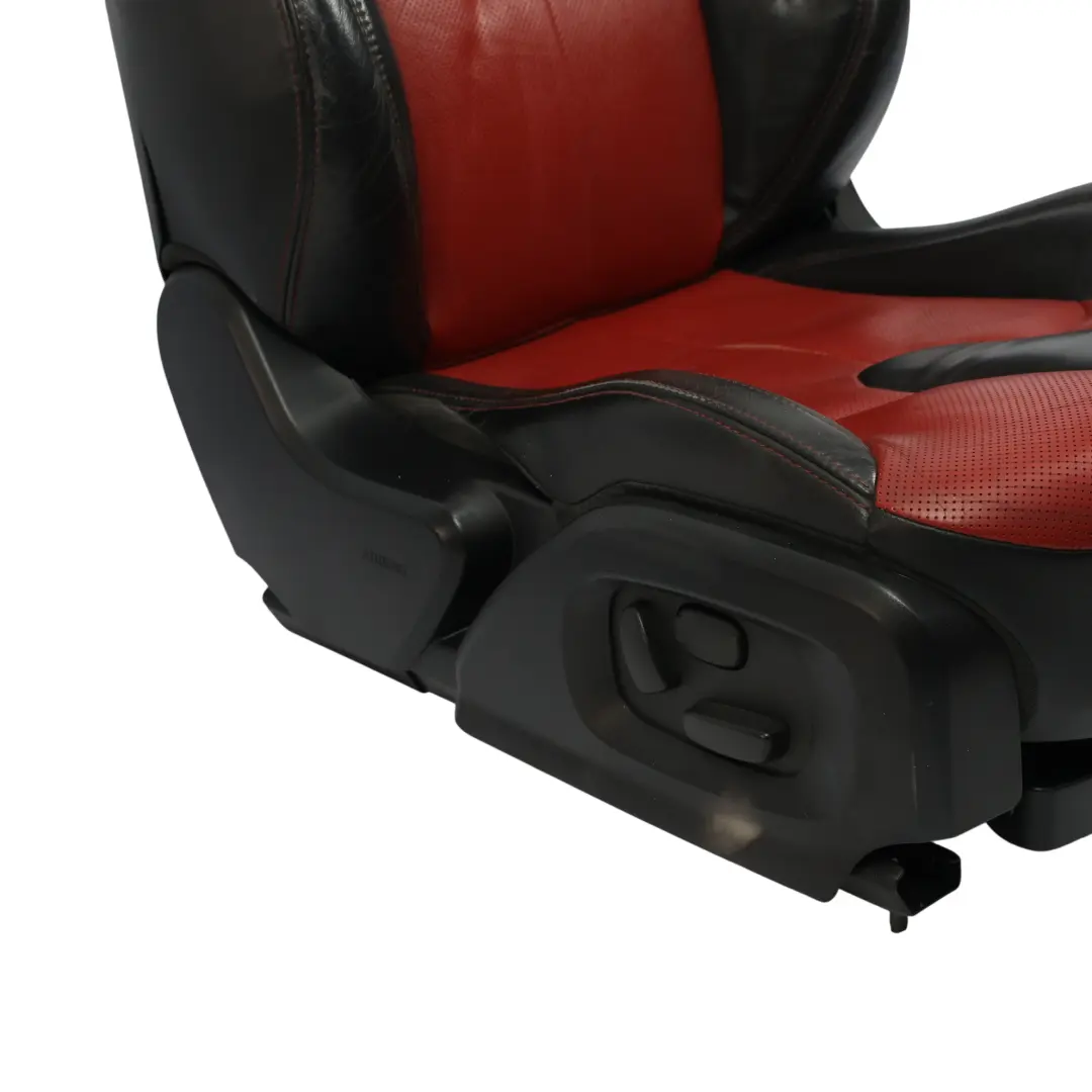 Sitz Memory Beheizt Rechts Rot Schwarz für Land Rover Range Rover L538 mit Teilenummer LR056381 Land Rover Range Rover L538 Sitz Memory Beheizt Rechts Rot Schwarz - SKU LR056381-1 - Teilenummer LR056381