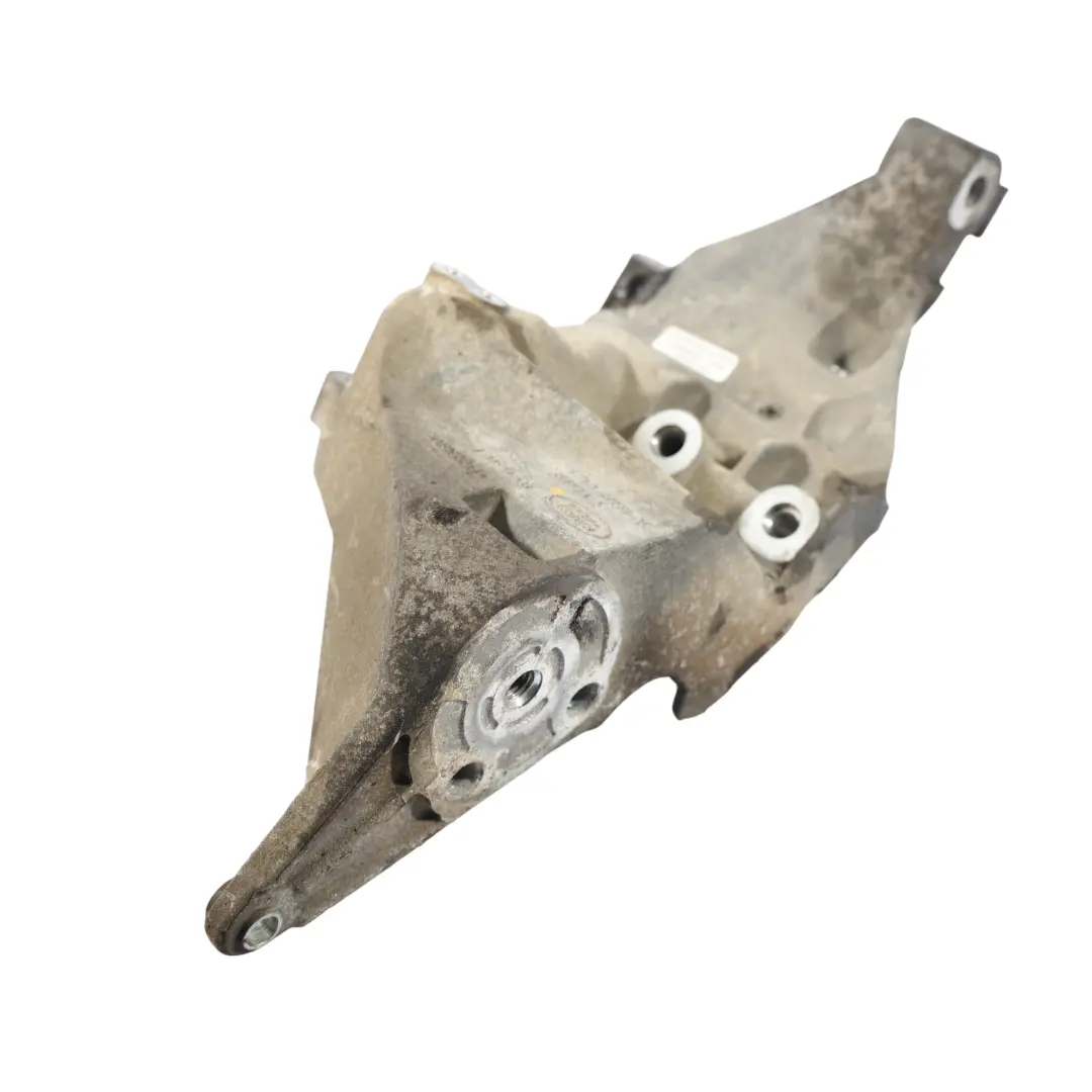 Staffa Supporto Alternatore CPLA-10239-AC per Land Rover Discovery 4 L319 con numero di parte LR065741 Land Rover Discovery 4 L319 Staffa Supporto Alternatore CPLA-10239-AC - SKU LR065741 - Numero di parte LR065741