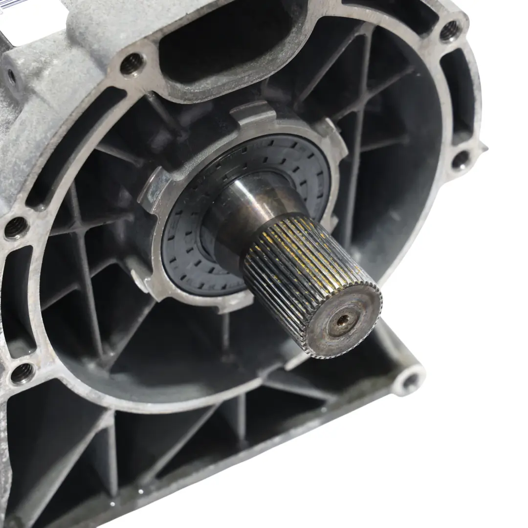 Cambio Automatico 8HP70 GARANZIE per Land Rover Discovery 4 L319 3.0 V6 4x4 con numero di parte LR071402 Land Rover Discovery 4 L319 3.0 V6 4x4 Cambio Automatico 8HP70 GARANZIE - SKU LR071402 - Numero di parte LR071402