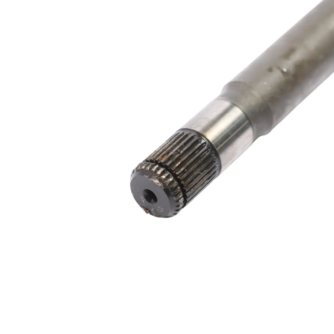 Semieje Delantero Derecho 3.0 V6 Diesel para Land Rover Discovery 4 L319 con número de pieza LR072070 Land Rover Discovery 4 L319 Semieje Delantero Derecho 3.0 V6 Diesel - SKU LR072070 - Número de pieza LR072070