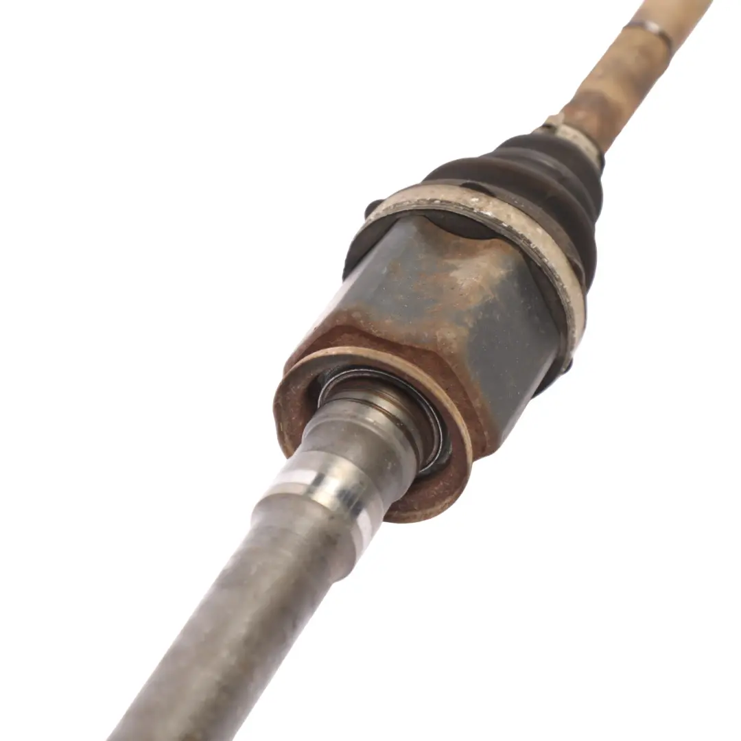 Arbre Transmission Avant Droit 3.0 V6 pour Land Rover Discovery 4 L319 à propos du numéro de pièce LR072070 Land Rover Discovery 4 L319 Arbre Transmission Avant Droit 3.0 V6 - SKU LR072070 - Numéro de pièce LR072070
