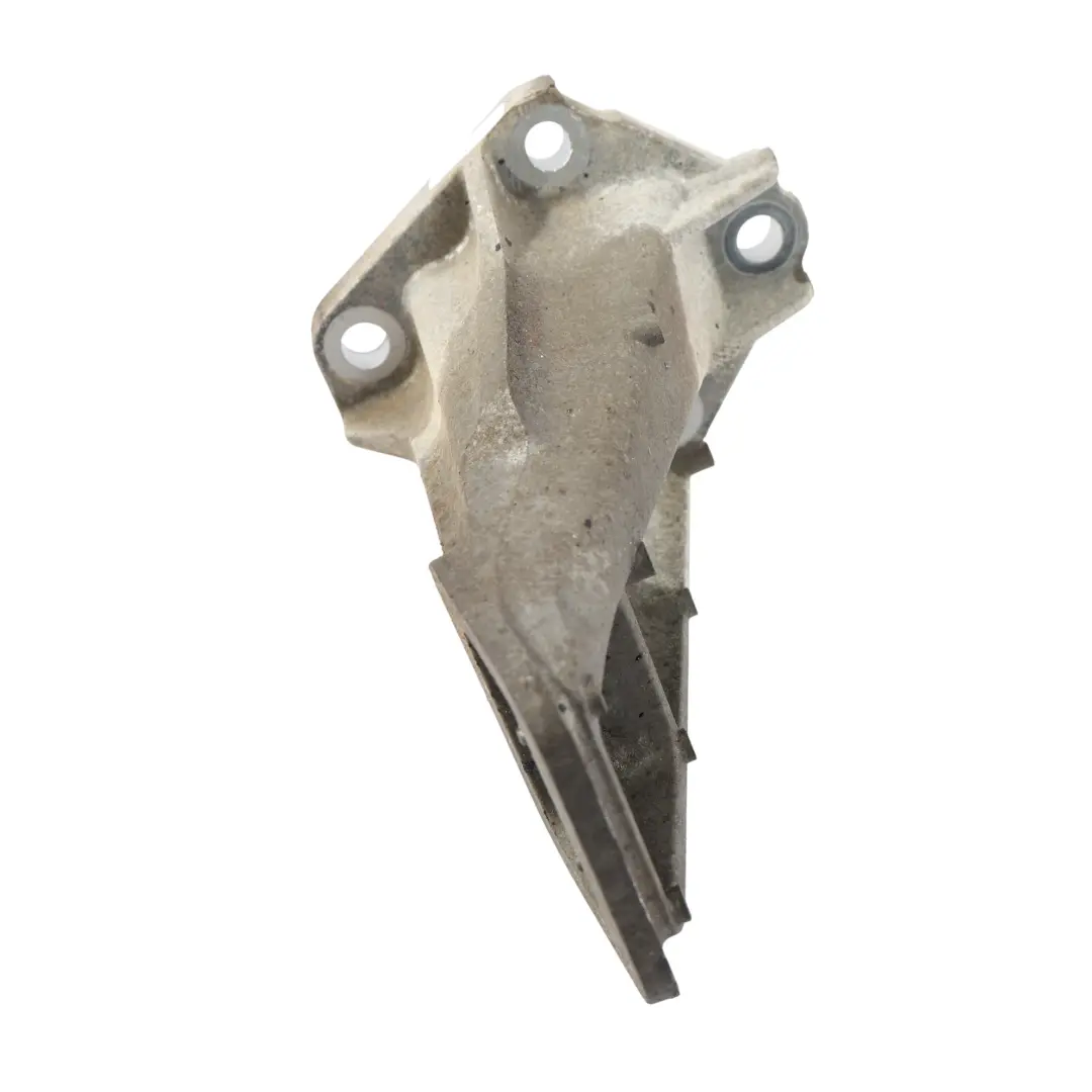 Land Rover Discovery 4 L319 Engine Mount Bracket Support Left N/S - SKU LR074105 - Part number LR074105