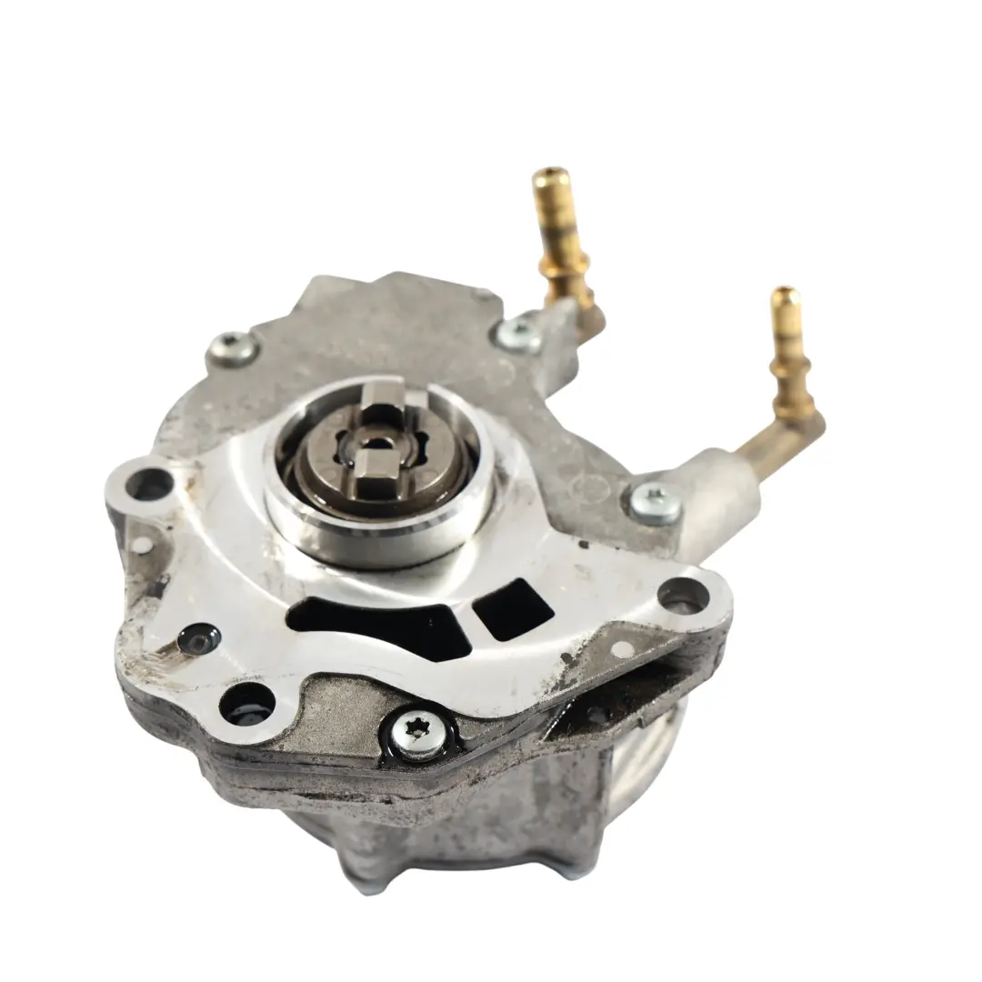 Land Rover Discovery 4 L319 Vacuum Pump 30DDTX 3.0 V6 Diesel CK5Q-2A451-AC - SKU LR077839 - Part number LR077839