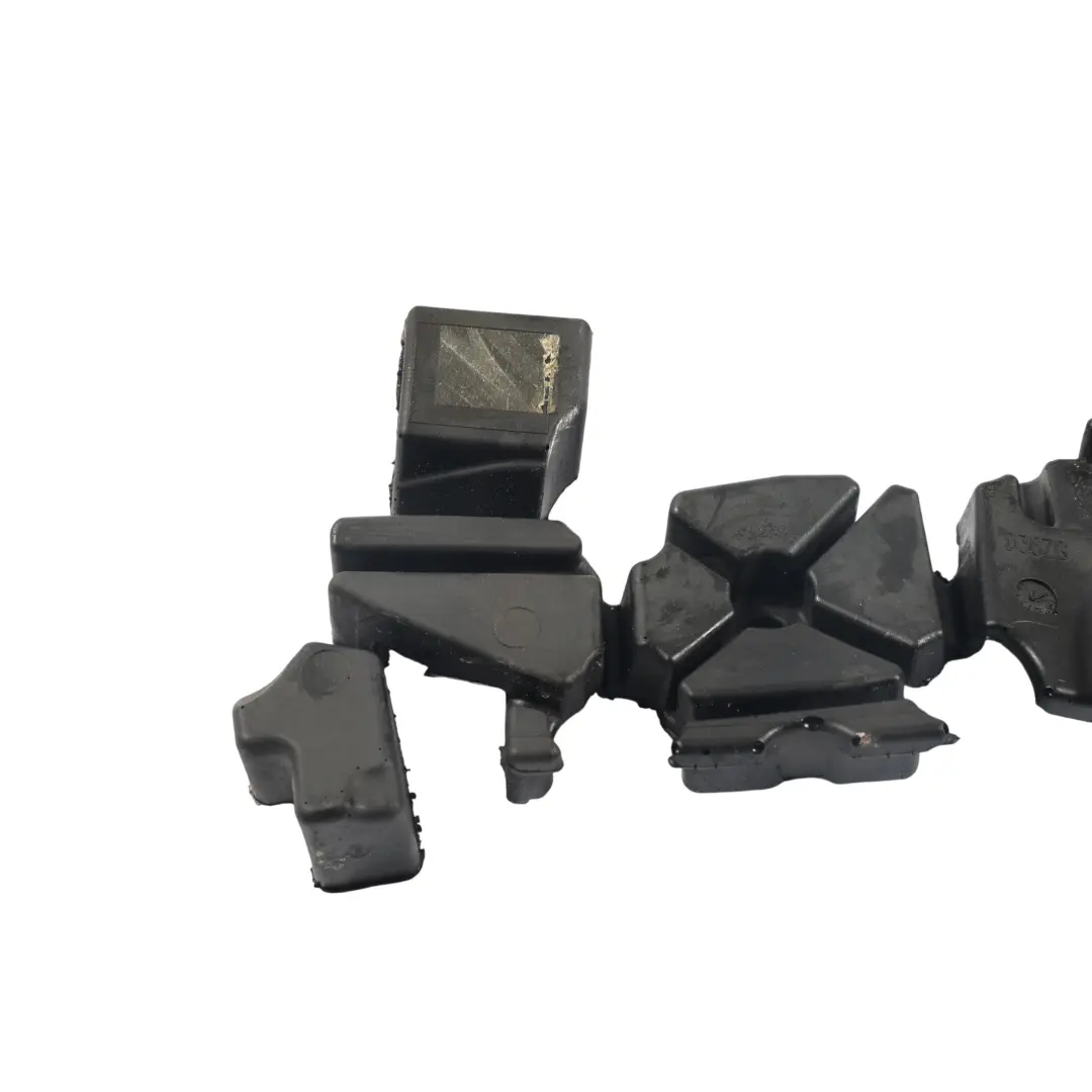 Block Soundproof Insulation G4D3-66091-AC to Land Rover Discovery Sport L550 Engine with Part number LR083682 Land Rover Discovery Sport L550 Engine Block Soundproof Insulation G4D3-66091-AC - SKU LR083682 - Part number LR083682