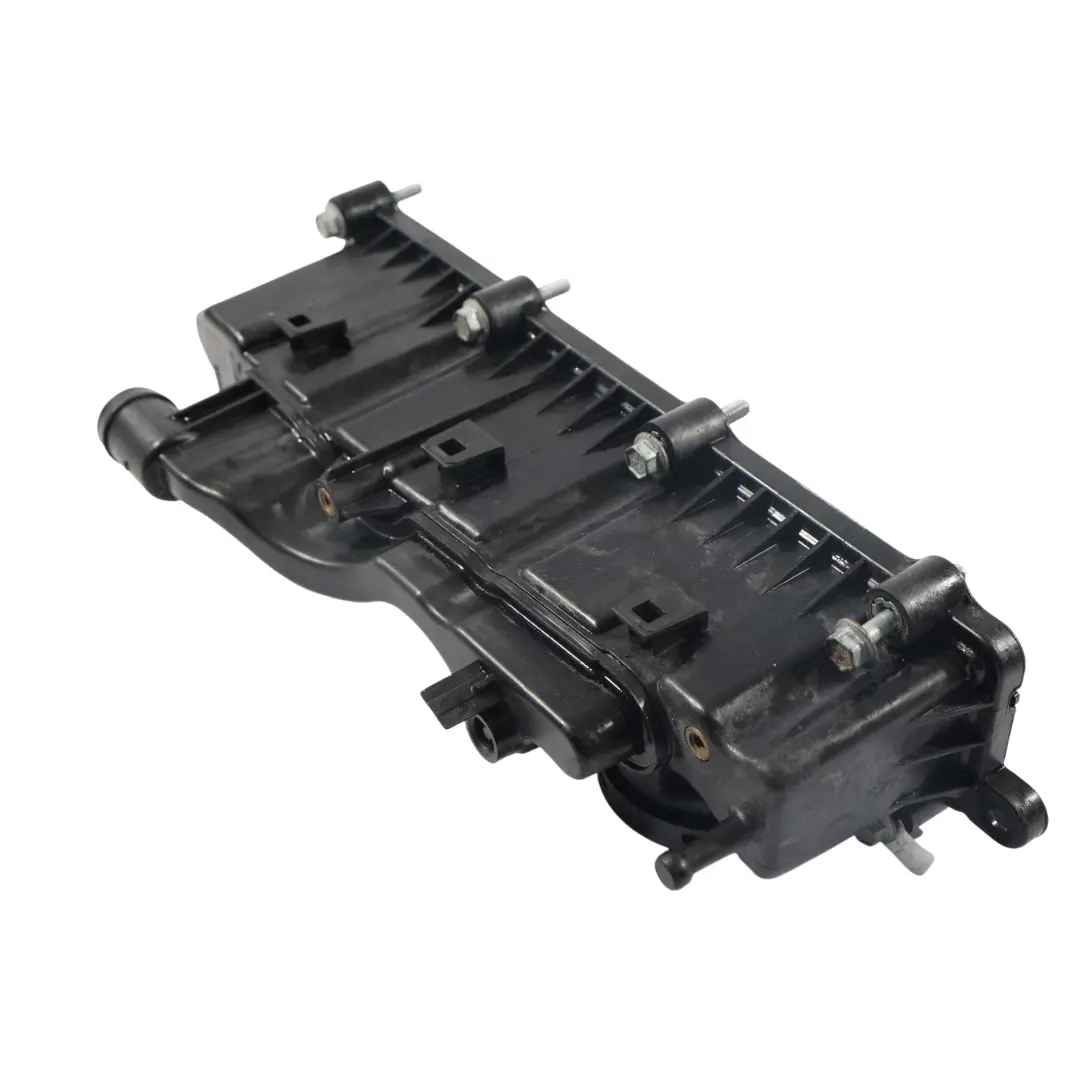 Land Rover Discovery Sport L550 Séparateur Huile Reniflard 2.0 AJ200 - SKU LR093135 - Numéro de pièce LR093135