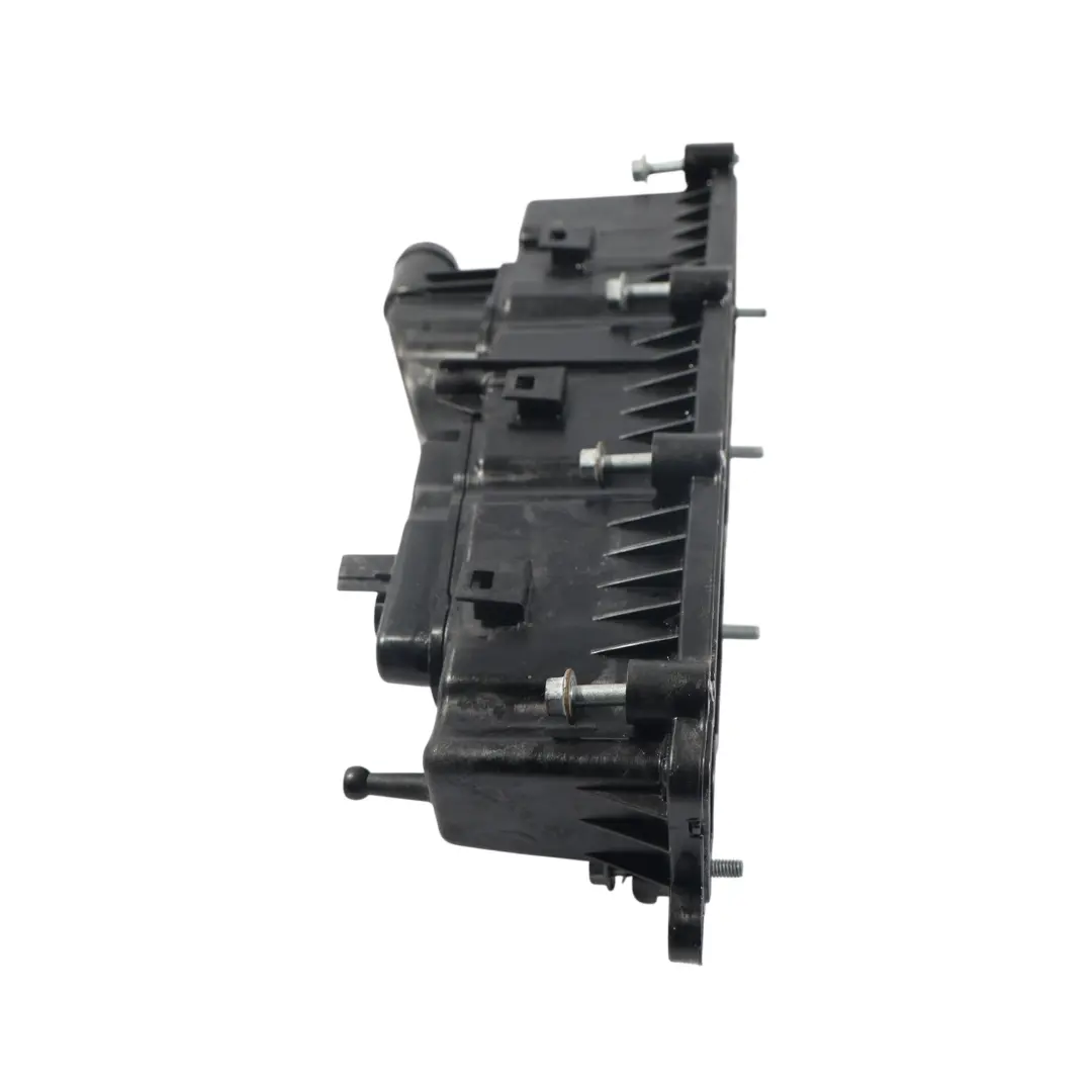 Ölabscheider Entlüfter 2.0 AJ200 für Land Rover Discovery Sport L550 mit Teilenummer LR093135 Land Rover Discovery Sport L550 Ölabscheider Entlüfter 2.0 AJ200 - SKU LR093135 - Teilenummer LR093135