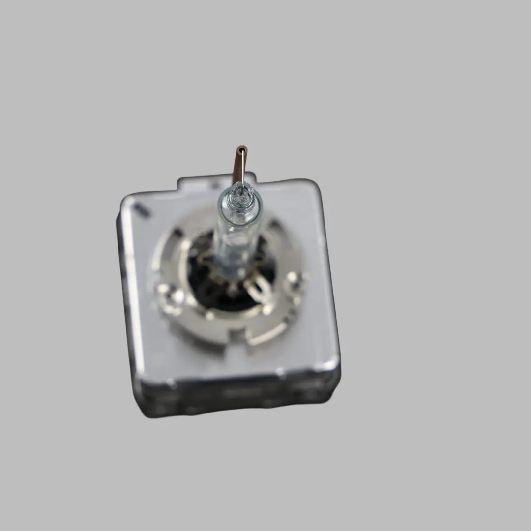 7N Lampada Xenon Faro per Volkswagen Audi S3 A3 8V Sharan con numero di parte N10721805 Volkswagen Audi S3 A3 8V Sharan 7N Lampada Xenon Faro - SKU N10721805 - Numero di parte N10721805