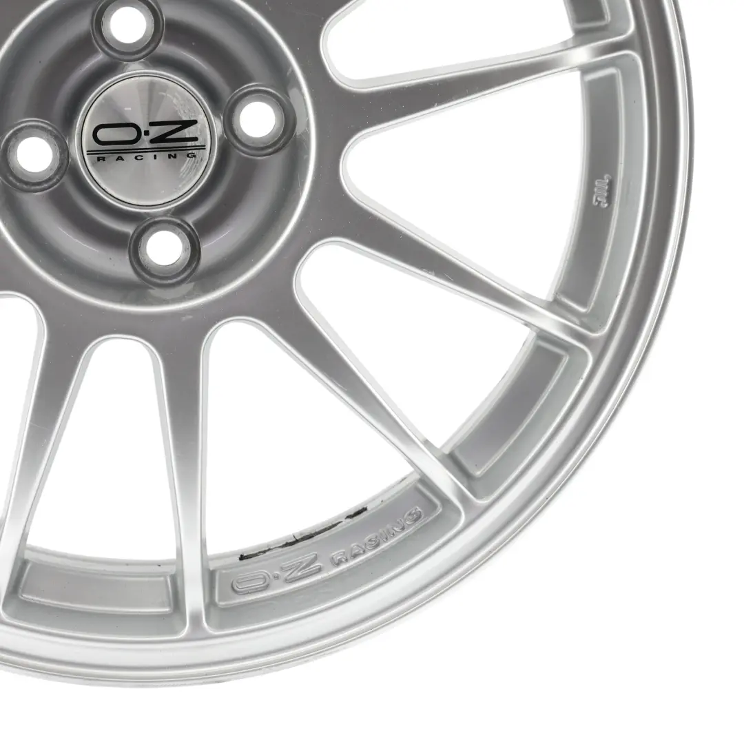 OZ Racing Superleggera Cerchio Lega Argento 17" 7J ET:37 6 Razze per con numero di parte OZ-17 OZ Racing Superleggera Cerchio Lega Argento 17" 7J ET:37 6 Razze - SKU OZ-17-1 - Numero di parte OZ-17