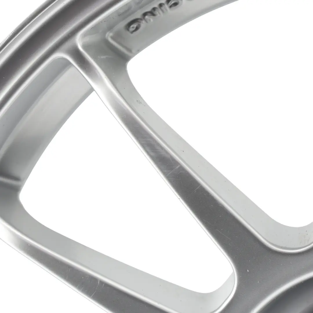 OZ Racing Superleggera Cerchio Lega Argento 17" 7J ET:37 6 Razze per con numero di parte OZ-17 OZ Racing Superleggera Cerchio Lega Argento 17" 7J ET:37 6 Razze - SKU OZ-17-1 - Numero di parte OZ-17