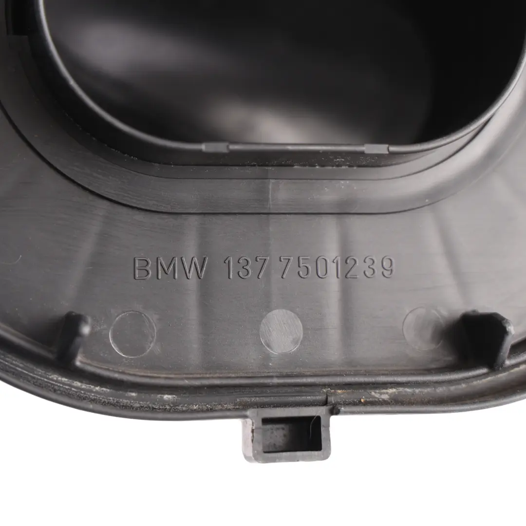 Filter Cleaner Box Intake Housing 4.4 Petrol M62 to Range Rover L322 Air with Part number PHB000205 Range Rover L322 Air Filter Cleaner Box Intake Housing 4.4 Petrol M62 - SKU PHB000205-1 - Part number PHB000205