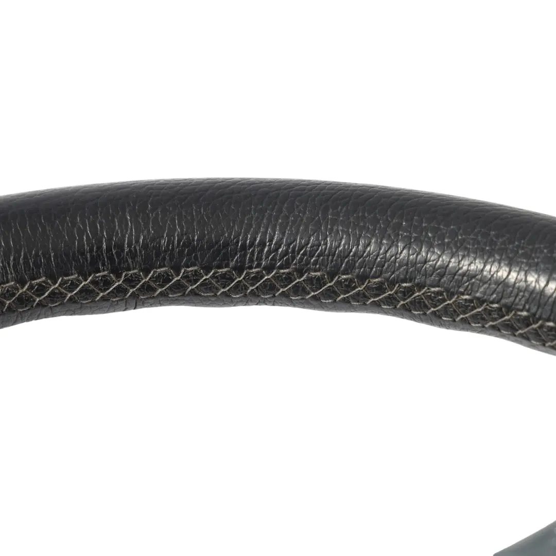 Nero Pelle 305178641 per Smart Fortwo 450 Volante con numero di parte Q0001296V007C29Y00 Smart Fortwo 450 Volante Nero Pelle 305178641 - SKU Q0001296V007C29Y00 - Numero di parte Q0001296V007C29Y00