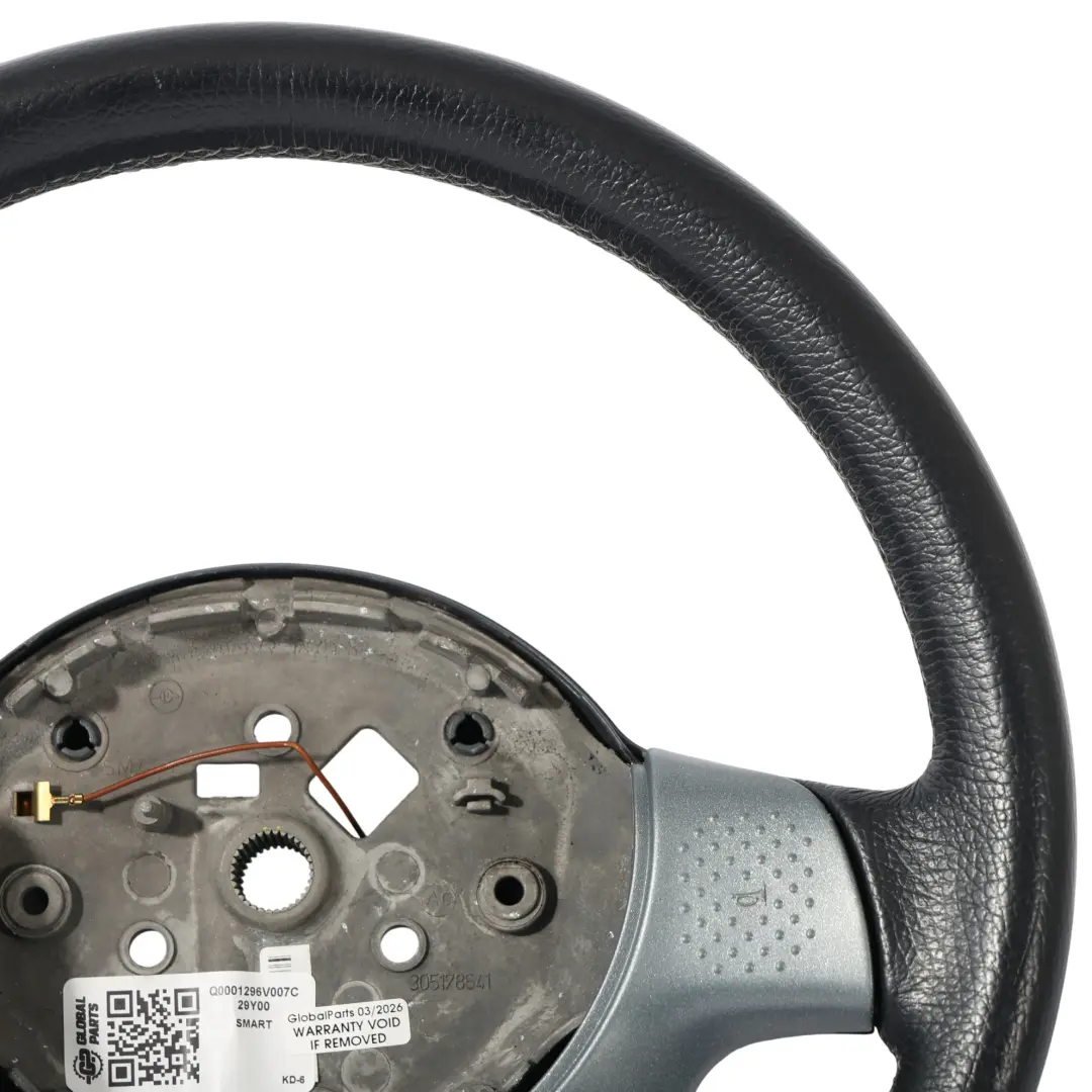 Smart Fortwo 450 Steering Wheel Black Leather 305178641 - SKU Q0001296V007C29Y00 - Part number Q0001296V007C29Y00