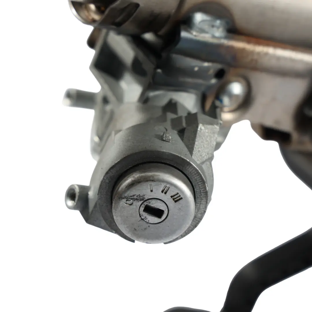 Steering Wheel Column to Land Rover Discovery 3 L319 with Part number QMB500770 Land Rover Discovery 3 L319 Steering Wheel Column - SKU QMB500770 - Part number QMB500770