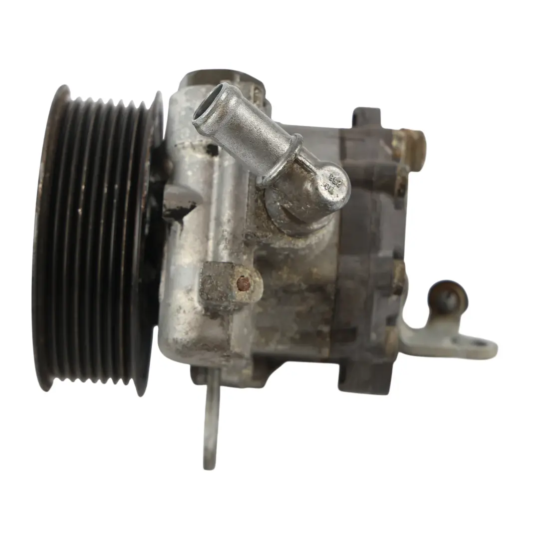 Steering Pump 3.6 TDV8 7H42-3A696-AA to Range Rover L322 Power with Part number QVB500630 Range Rover L322 Power Steering Pump 3.6 TDV8 7H42-3A696-AA - SKU QVB500630 - Part number QVB500630